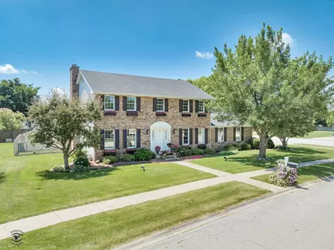 212 Greenbriar Ln, Bourbonnais, IL 60914