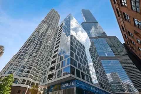 403 N Wabash Ave #13C, Chicago, IL 60611