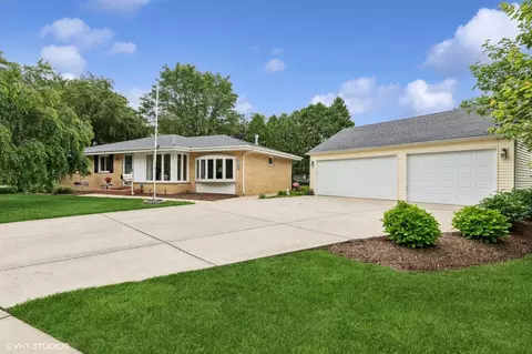 200 E Park Ave, Bloomingdale, IL 60108