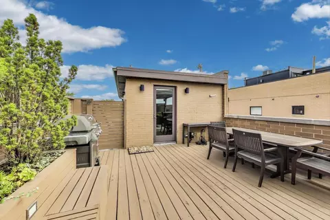 Exterior - Undisclosed, Chicago, IL 60612 photo 10 of 14