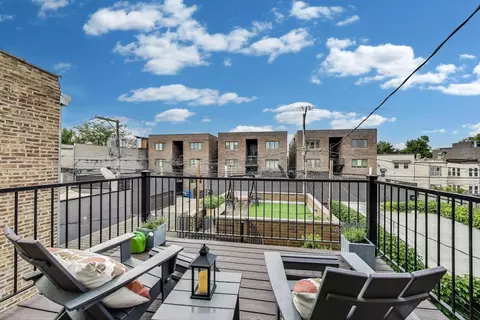 Exterior - Undisclosed, Chicago, IL 60612 photo 3 of 14