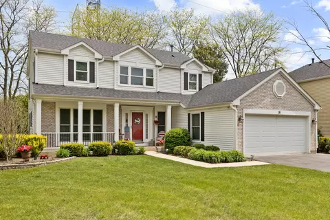 91 Southfield Dr, Vernon Hills, IL 60061