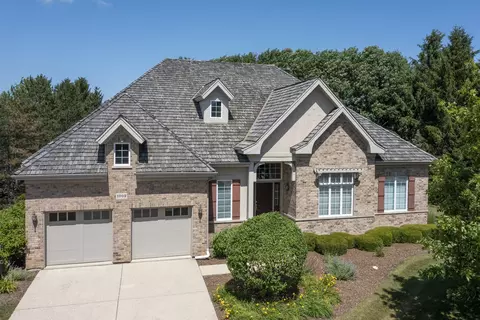 1002 Ridgeview Dr, Inverness, IL 60010