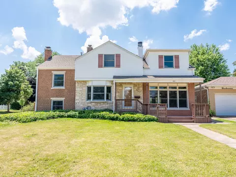 321 E Morningside Ave, Lombard, IL 60148