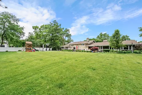 301 Crabtree Ln, Glenview, IL 60025 photo 37