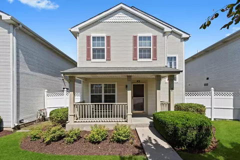 43 Freesia Ct, Romeoville, IL 60446