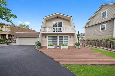 38456 N Munn Rd, Lake Villa, IL 60046