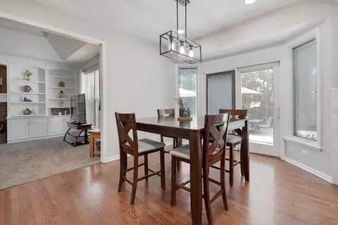 Dining - 262 Hawk Hollow Dr, Bartlett, IL 60103 photo 2 of 2
