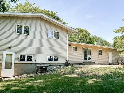 202 E 8th St, Gridley, IL 61744 photo 6