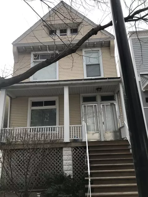 4116 N Damen Ave, Chicago, IL 60618