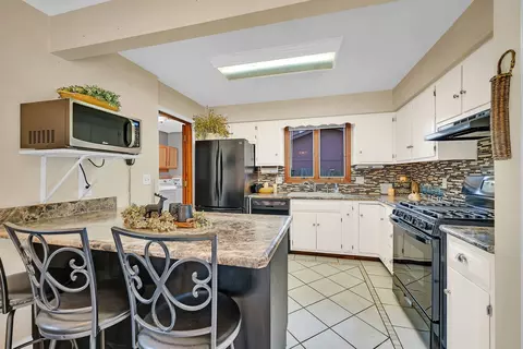 Kitchen - Undisclosed, Morris, IL 60450 photo 2 of 5