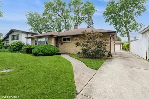 Other - 1036 Perda Ln, Des Plaines, IL 60016 photo 1 of 7