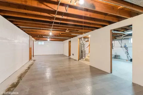 Other - 1036 Perda Ln, Des Plaines, IL 60016 photo 2 of 7