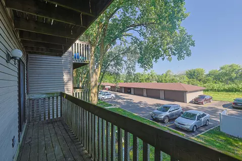 2354 South St #E, Elgin, IL 60123 photo 16