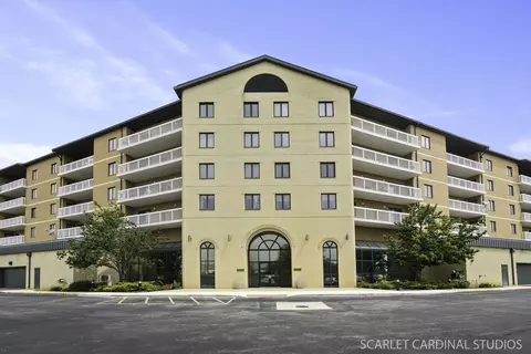 1500 S Ardmore Ave #612, Villa Park, IL 60181