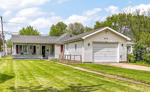 459 N Wabash Ave, Bradley, IL 60915