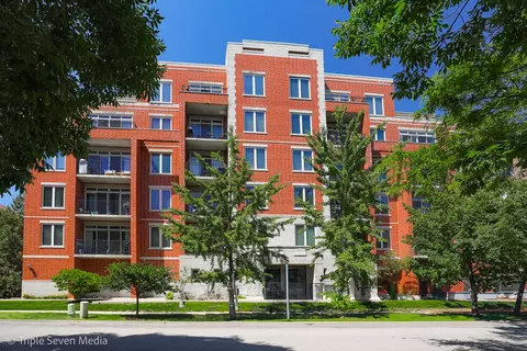 1670 Mill St #508, Des Plaines, IL 60016
