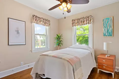 4265 Eberly Ave, Brookfield, IL 60513 photo 11