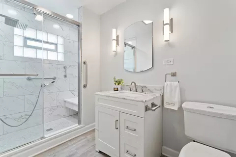 4265 Eberly Ave, Brookfield, IL 60513 photo 9