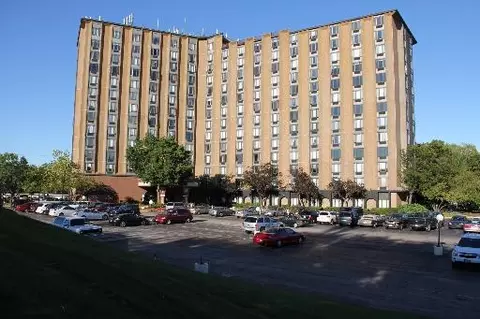 1 Renaissance Pl #1212, Palatine, IL 60067