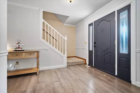 Entry Way - 2903 Keystone Rd, Bloomington, IL 61704 photo 3 of 4
