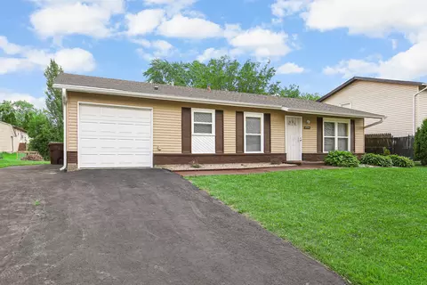 17711 Country Club Ln, Country Club Hills, IL 60478