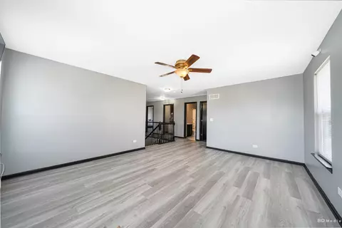 Living - 1801 Great Ridge Dr, Plainfield, IL 60586 photo 4 of 4