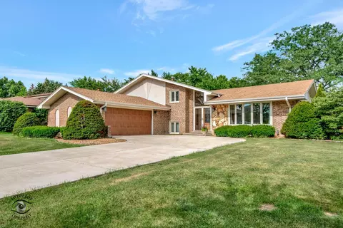 14332 S West Glen Dr, Homer Glen, IL 60491