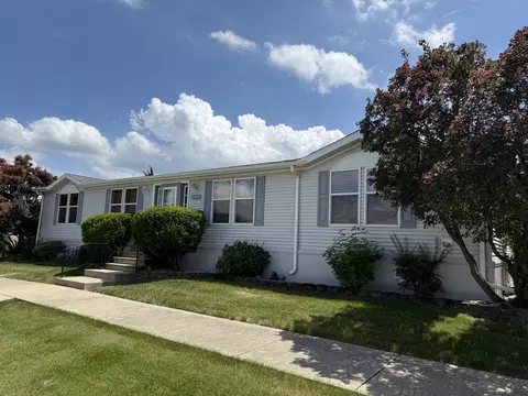 332 Tulip Cir, Matteson, IL 60443