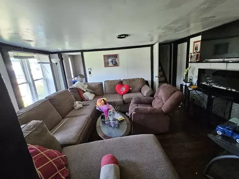 323 E North St, Plano, IL 60545 photo 5