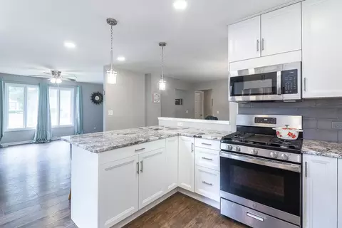 Kitchen - 609 N Lyle Ave, Elgin, IL 60123 photo 2 of 3