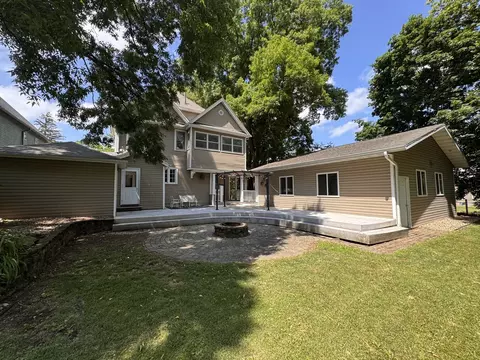 518 E 2nd St, Dixon, IL 61021 photo 35