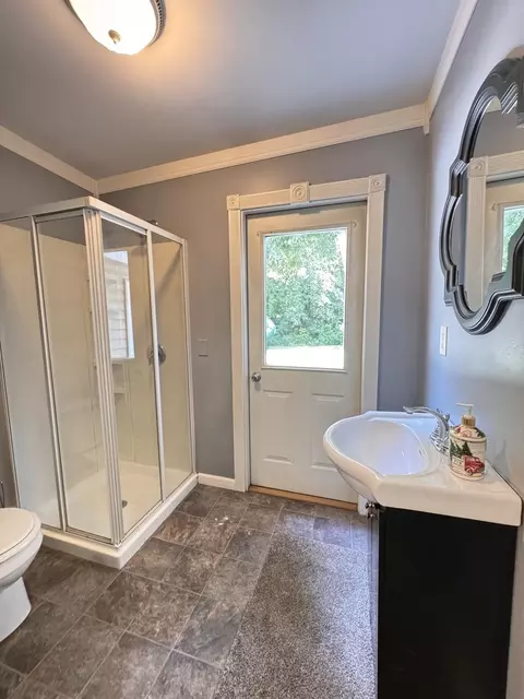518 E 2nd St, Dixon, IL 61021 photo 15