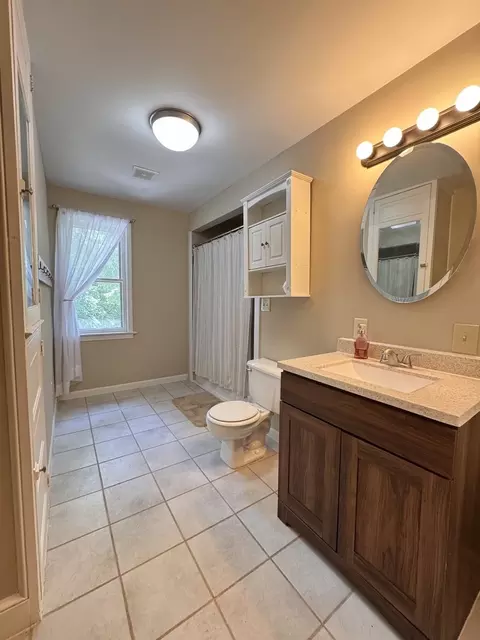 518 E 2nd St, Dixon, IL 61021 photo 23