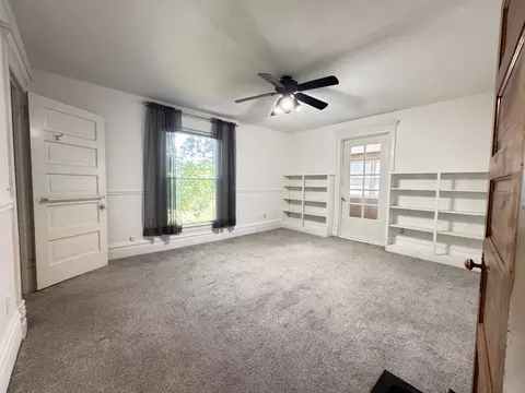 518 E 2nd St, Dixon, IL 61021 photo 21
