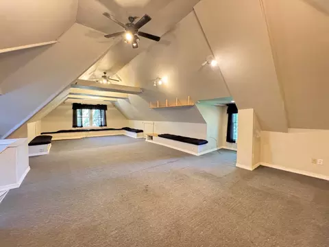 518 E 2nd St, Dixon, IL 61021 photo 27