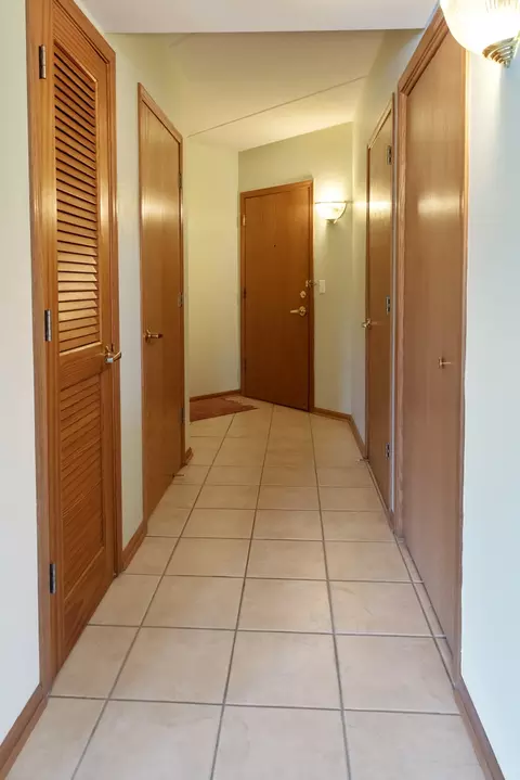 1477 E Thacker St #202, Des Plaines, IL 60016 photo 36