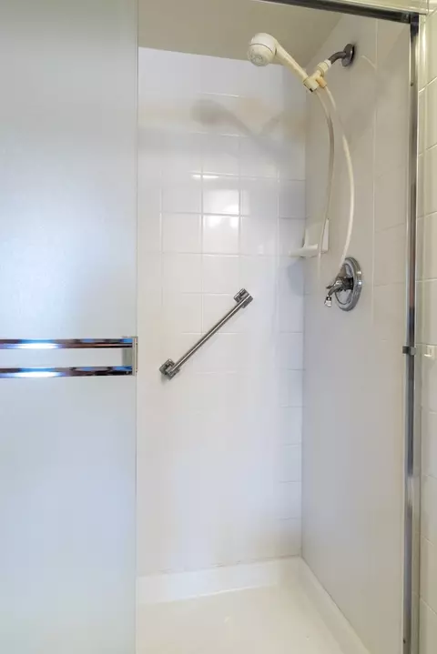 1477 E Thacker St #202, Des Plaines, IL 60016 photo 18