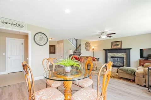 5108 Longfield Rd, Bloomington, IL 61705 photo 8