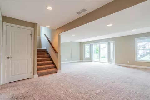 5108 Longfield Rd, Bloomington, IL 61705 photo 28