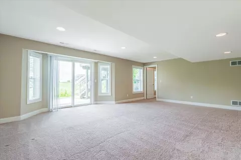 5108 Longfield Rd, Bloomington, IL 61705 photo 30