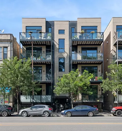 2814 W North Ave #2W, Chicago, IL 60647