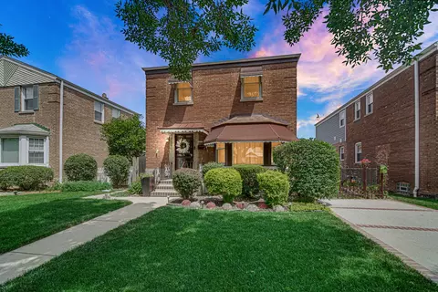 10825 S Ridgeway Ave, Chicago, IL 60655