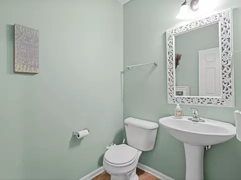 6079 Delaney Dr, Hoffman Estates, IL 60192 photo 19
