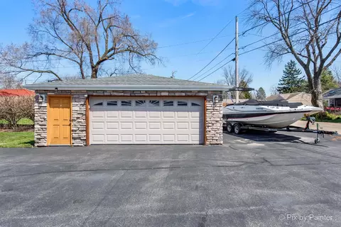 Exterior - 1425 N River Rd, Mchenry, IL 60051 photo 11 of 14