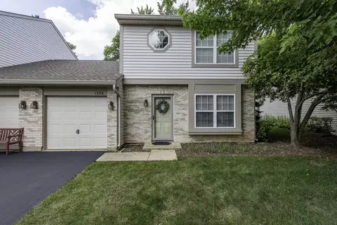 1396 W Split Oak Cir, Round Lake Beach, IL 60073