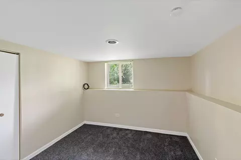 Bedroom - 3304 W 160th St, Markham, IL 60428 photo 1 of 5