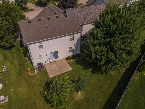 31 Ashling Ct, Bloomington, IL 61704 photo 6