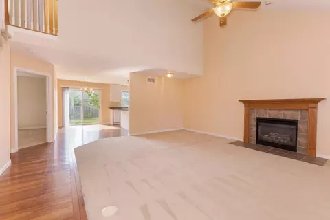 31 Ashling Ct, Bloomington, IL 61704 photo 9