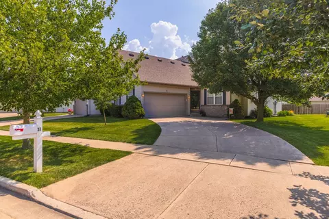 31 Ashling Ct, Bloomington, IL 61704 photo 35